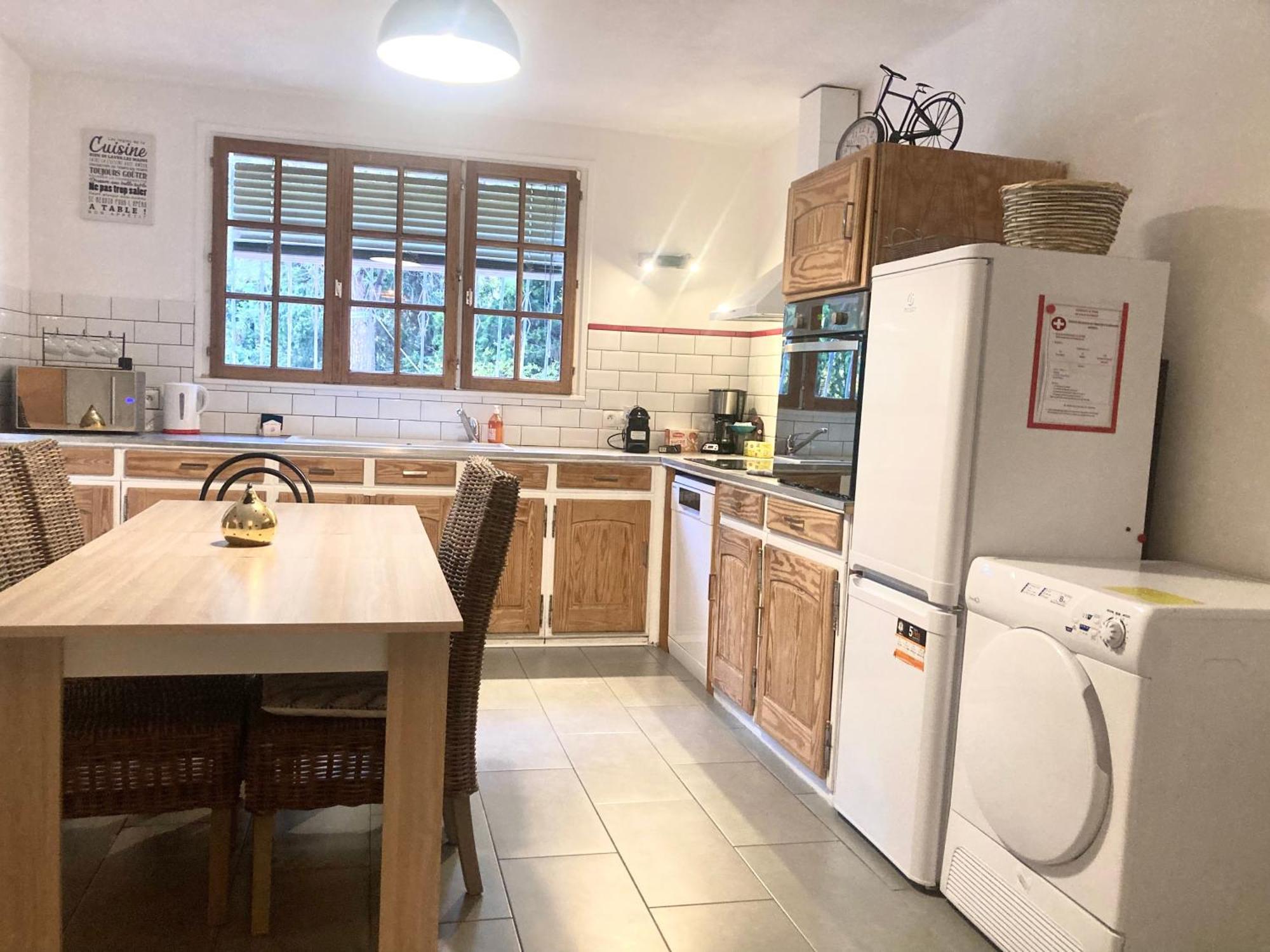 Villa 110M2, 7 Pers, Jacuzzi , 3 Chambres, Terrain Clos Et Arbore 2500M2 Trèbes Buitenkant foto