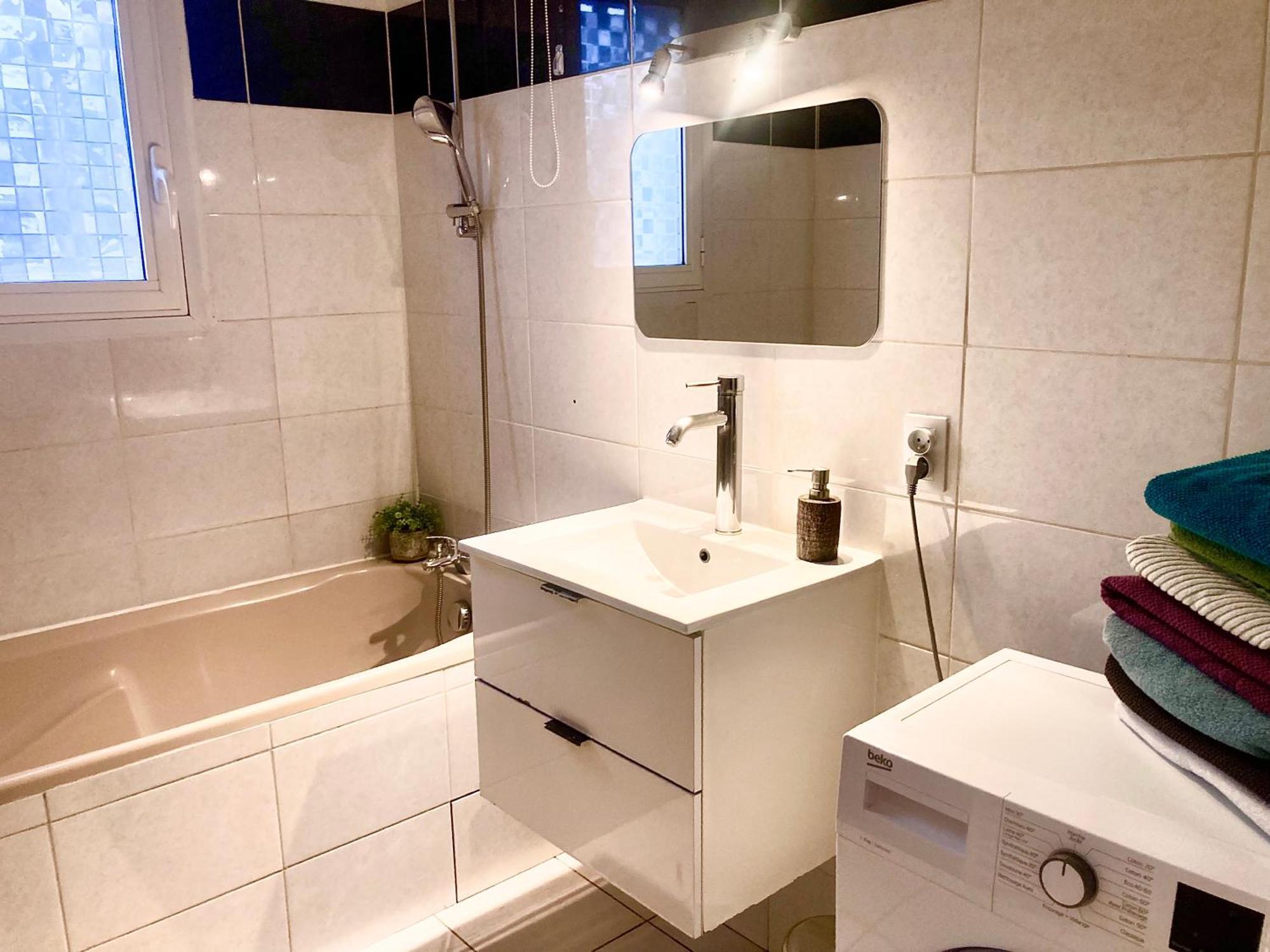 Villa 110M2, 7 Pers, Jacuzzi , 3 Chambres, Terrain Clos Et Arbore 2500M2 Trèbes Buitenkant foto