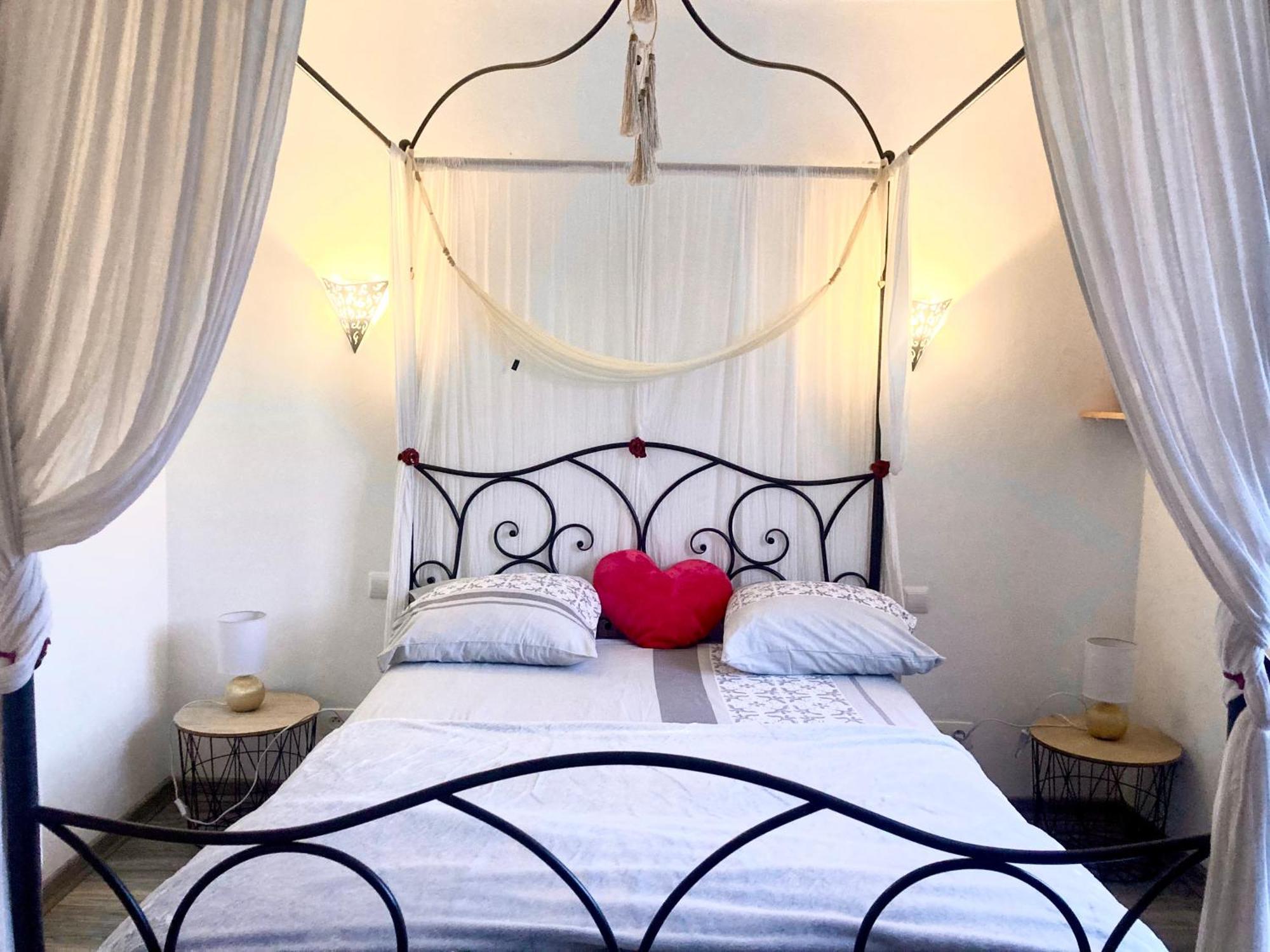 Villa 110M2, 7 Pers, Jacuzzi , 3 Chambres, Terrain Clos Et Arbore 2500M2 Trèbes Buitenkant foto
